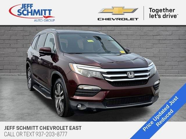 2017 Honda Pilot Touring AWD photo