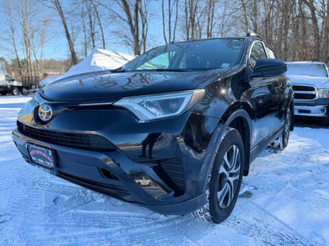 2017 Toyota RAV4 LE AWD photo