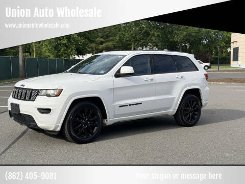 2017 Jeep Grand Cherokee Altitude 4WD photo