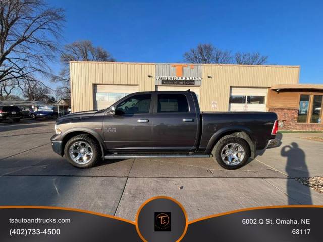 2017 Ram 1500 Laramie 4WD photo