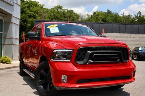 2017 Ram 1500 Express 4WD photo