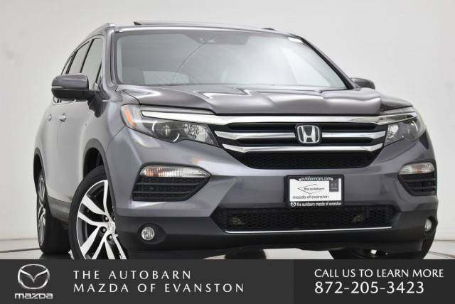 2017 Honda Pilot Elite AWD photo