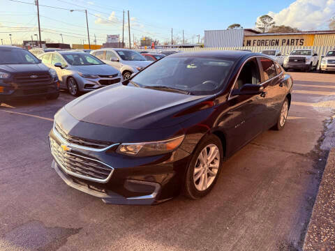2017 Chevrolet Malibu LT FWD photo