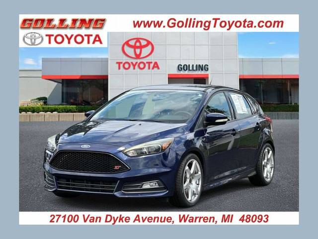 2017 Ford Focus ST FWD photo