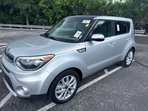 2017 Kia Soul + FWD photo
