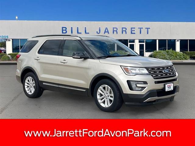 2017 Ford Explorer XLT FWD photo