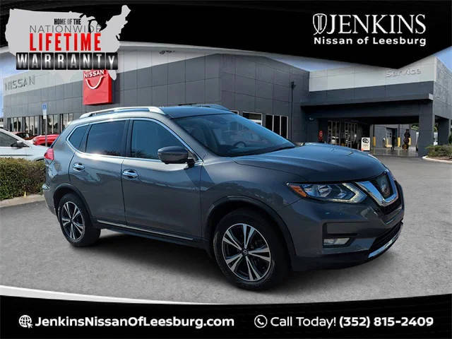 2017 Nissan Rogue SL FWD photo