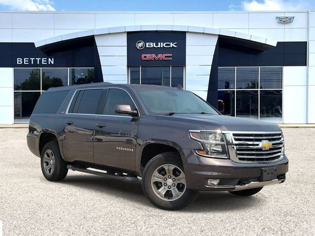 2017 Chevrolet Suburban LT 4WD photo