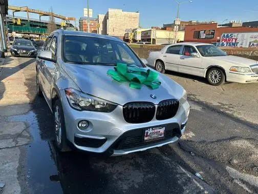 2017 BMW X1 xDrive28i AWD photo