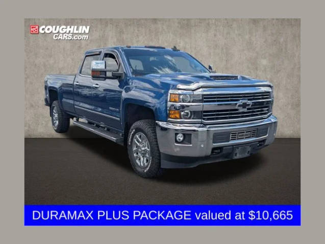 2017 Chevrolet Silverado 3500HD LTZ 4WD photo