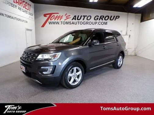 2016 Ford Explorer XLT 4WD photo