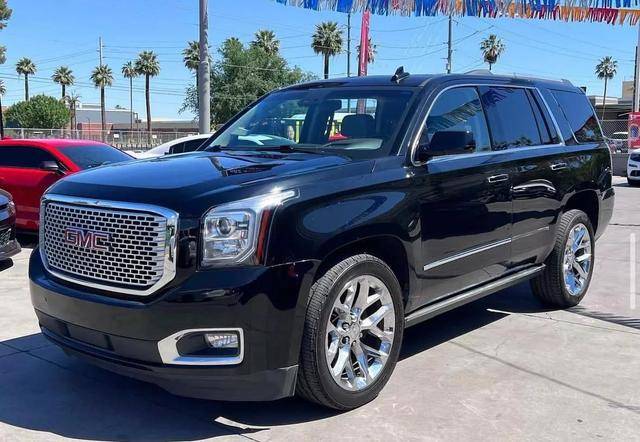 2017 GMC Yukon Denali 4WD photo