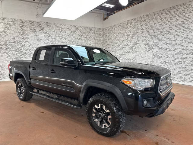 2017 Toyota Tacoma TRD Off Road 4WD photo
