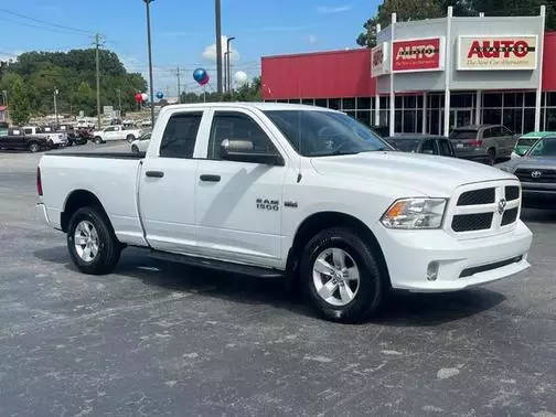 2017 Ram 1500 Express 4WD photo