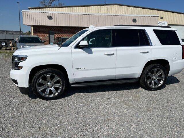 2017 Chevrolet Tahoe LT 4WD photo