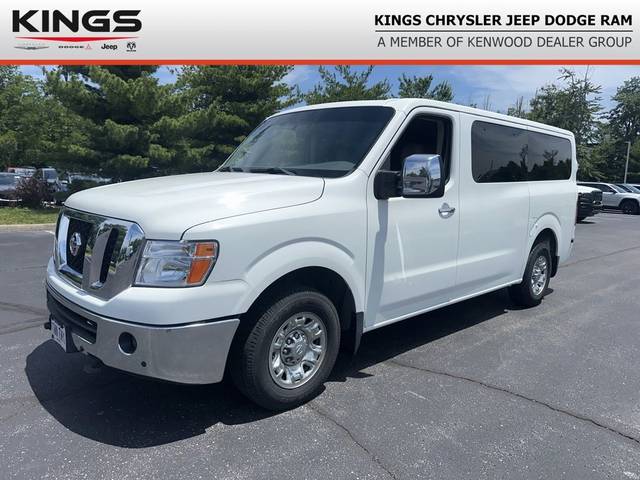 2017 Nissan NV Passenger SL RWD photo
