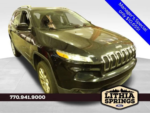 2017 Jeep Cherokee Latitude FWD photo