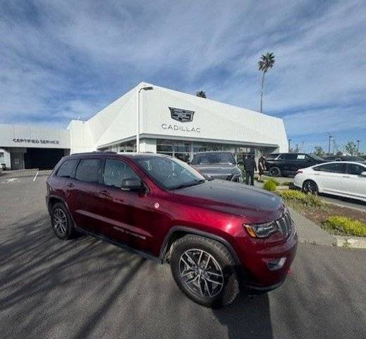 2017 Jeep Grand Cherokee Trailhawk 4WD photo