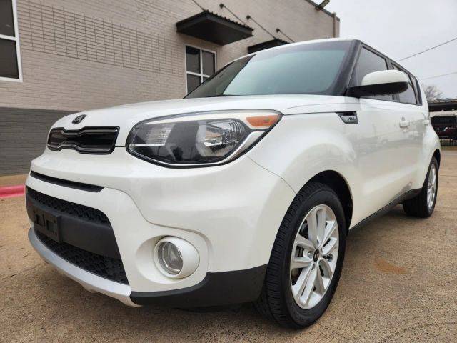 2017 Kia Soul + FWD photo