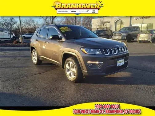 2017 Jeep Compass Latitude 4WD photo