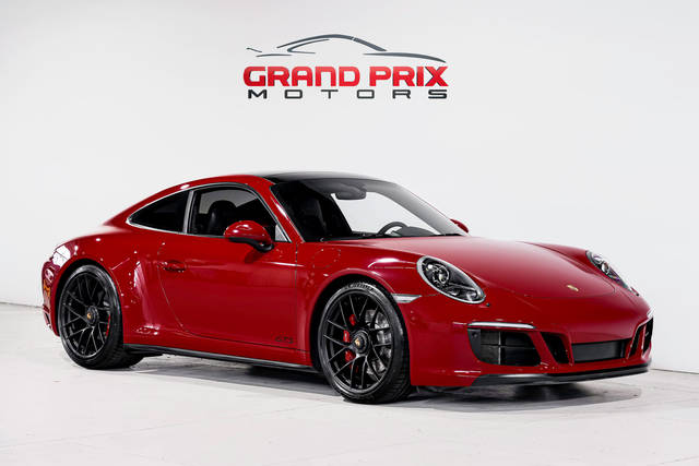 2017 Porsche 911 Carrera GTS RWD photo