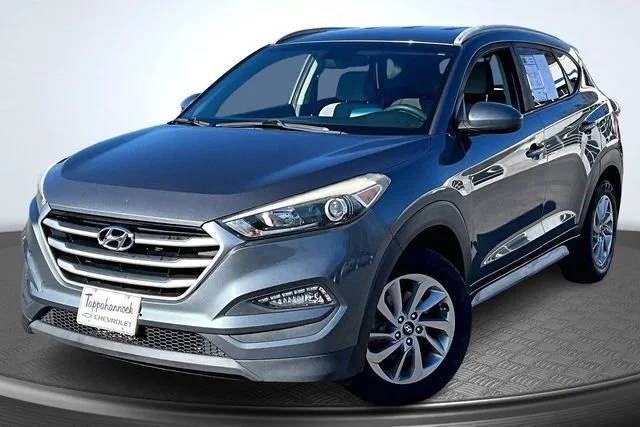 2017 Hyundai Tucson SE AWD photo