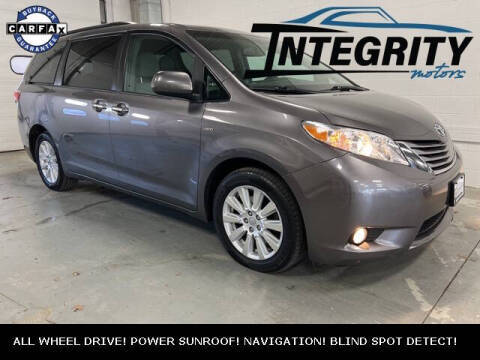 2017 Toyota Sienna XLE AWD photo