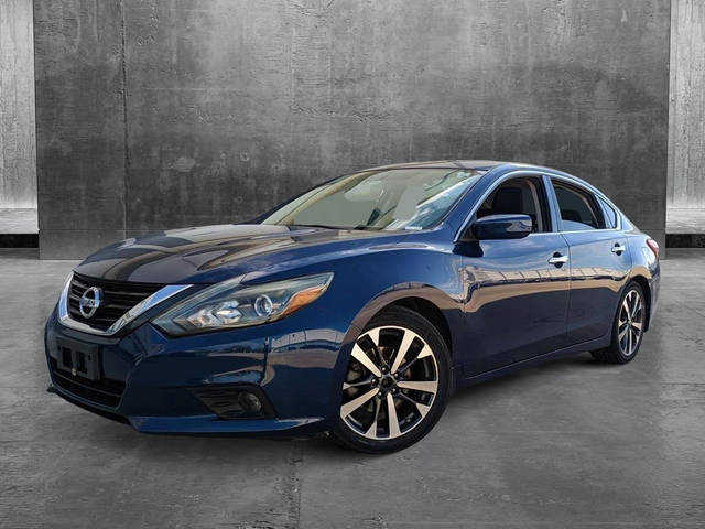 2017 Nissan Altima 2.5 SR FWD photo