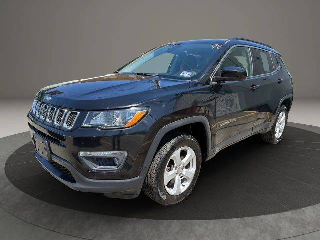 2017 Jeep Compass Latitude 4WD photo