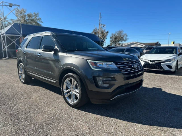 2017 Ford Explorer Limited FWD photo