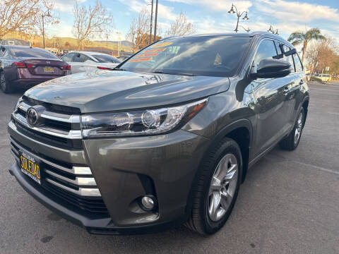 2017 Toyota Highlander Limited AWD photo