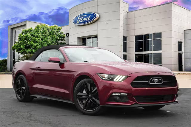 2015 Ford Mustang EcoBoost Premium RWD photo