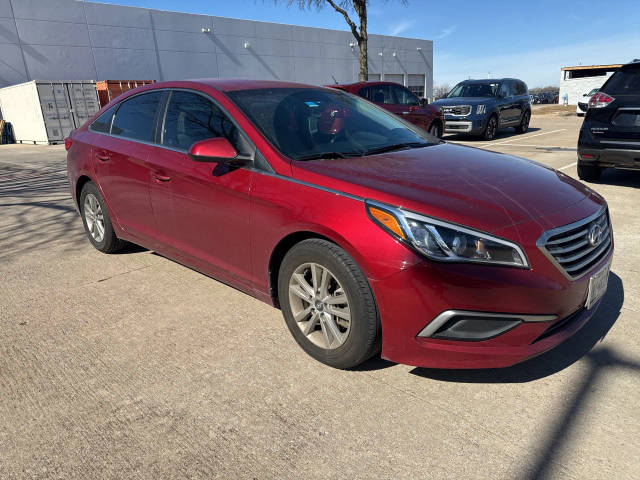 2016 Hyundai Sonata 2.4L SE FWD photo