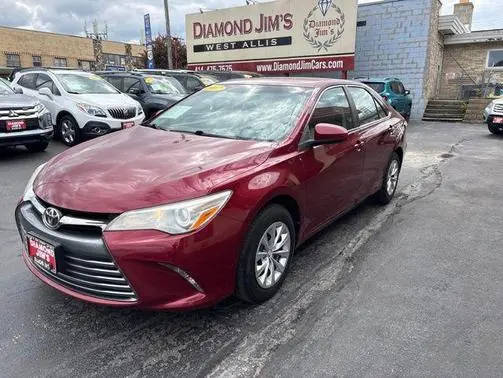 2017 Toyota Camry LE FWD photo