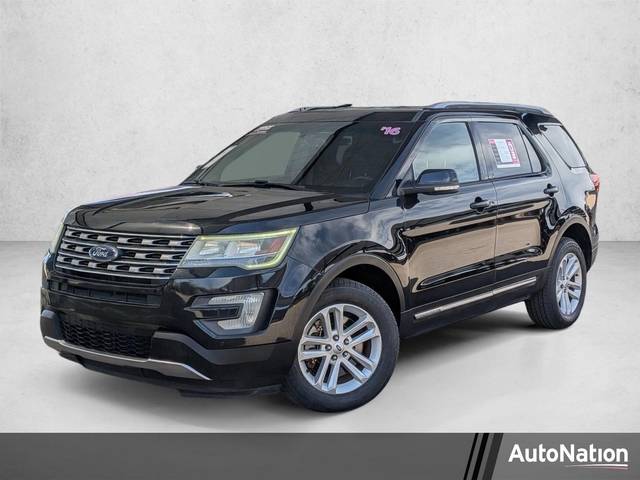 2016 Ford Explorer XLT 4WD photo