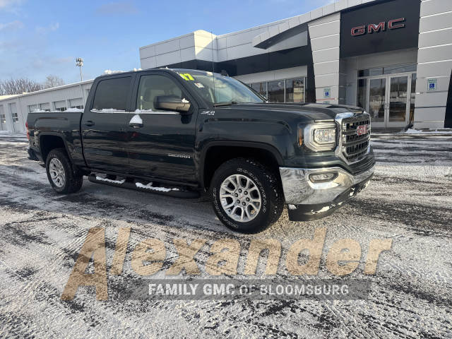 2017 GMC Sierra 1500 SLE 4WD photo