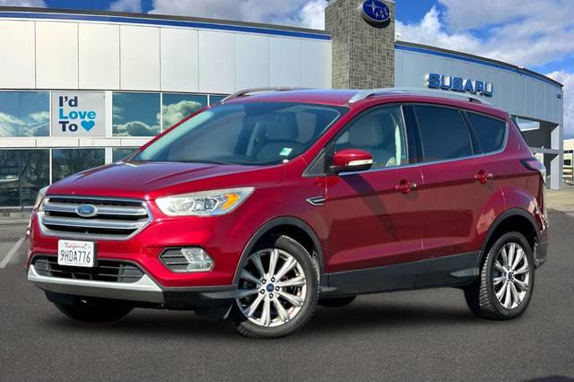 2017 Ford Escape Titanium FWD photo