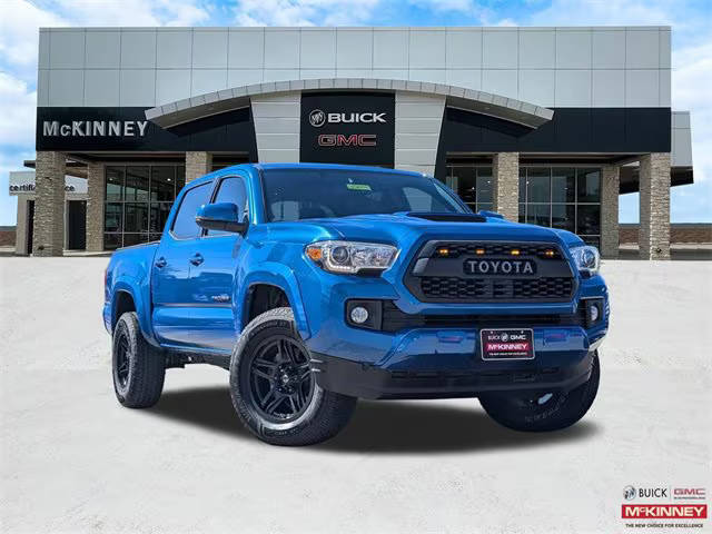 2017 Toyota Tacoma TRD Sport RWD photo