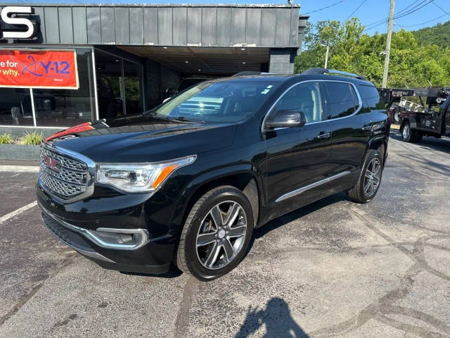 2017 GMC Acadia Denali AWD photo