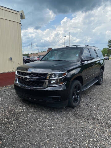 2017 Chevrolet Tahoe LT RWD photo