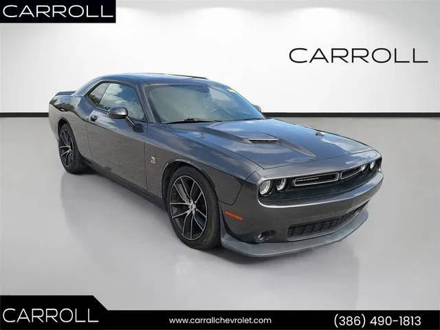 2017 Dodge Challenger R/T Scat Pack RWD photo