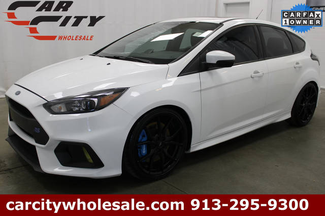 2017 Ford Focus RS AWD photo