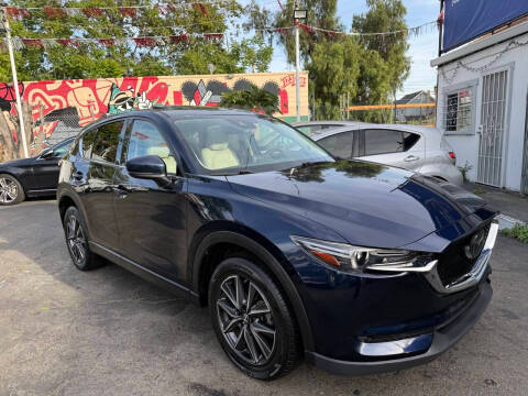 2017 Mazda CX-5 Grand Touring FWD photo