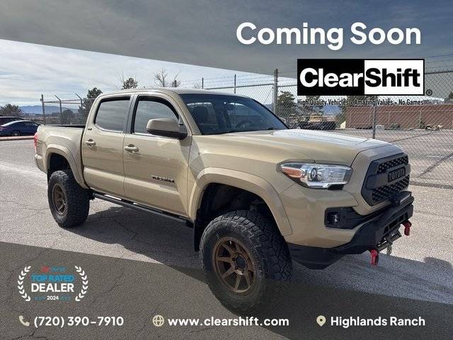 2017 Toyota Tacoma SR5 4WD photo