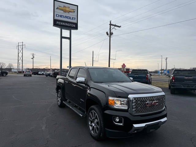 2017 GMC Canyon 4WD Denali 4WD photo
