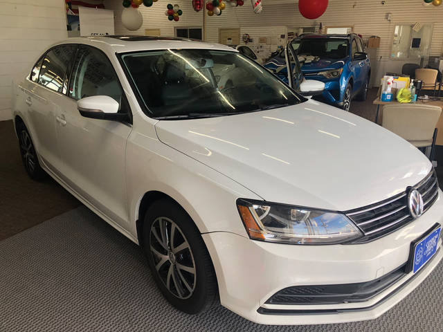 2017 Volkswagen Jetta 1.4T SE FWD photo