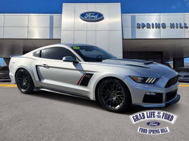 2017 Ford Mustang GT Premium RWD photo