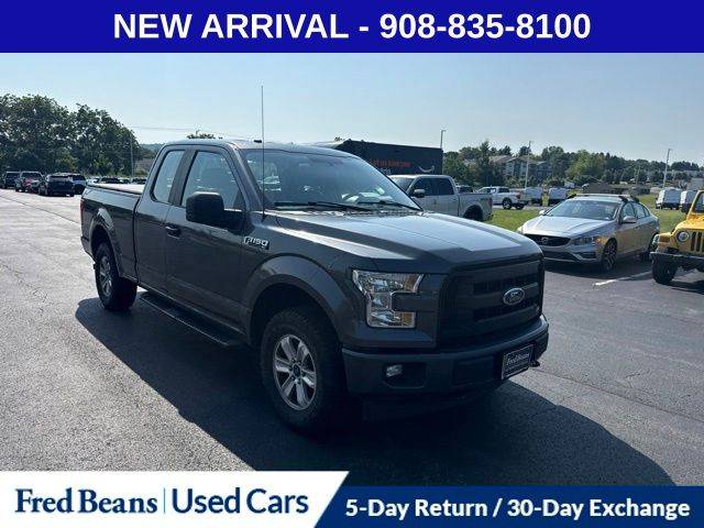 2017 Ford F-150 XL 4WD photo