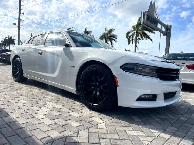 2017 Dodge Charger R/T RWD photo