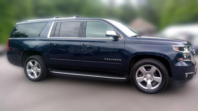 2017 Chevrolet Suburban Premier 4WD photo